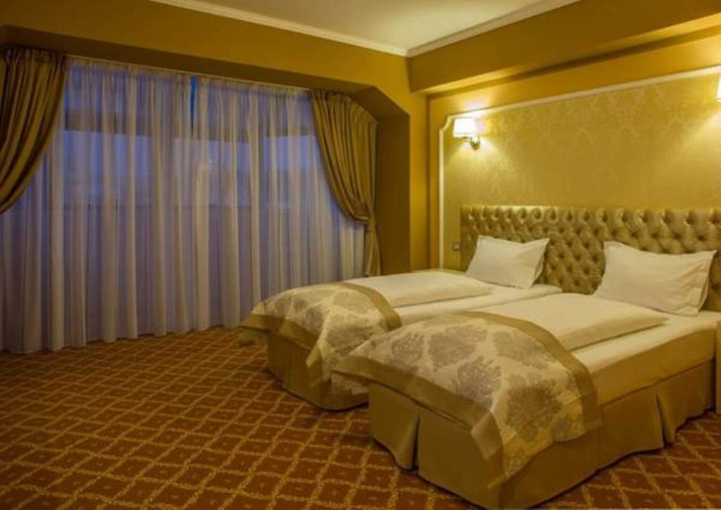 Hotel Bulevard Hunedoara Rom bilde